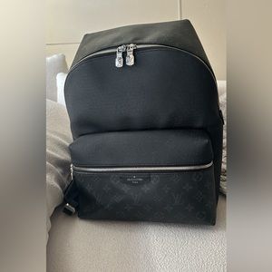 LOUIS VUITTON Discovery Backpack - SEE DESCRIPTION